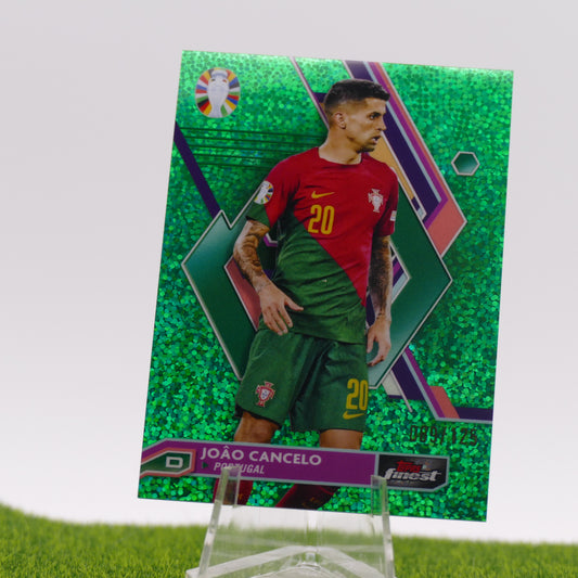 Topps Finest Joao Cancelo /125