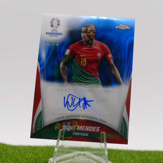 Topps Chrome Nuno Mendes Autographed /75