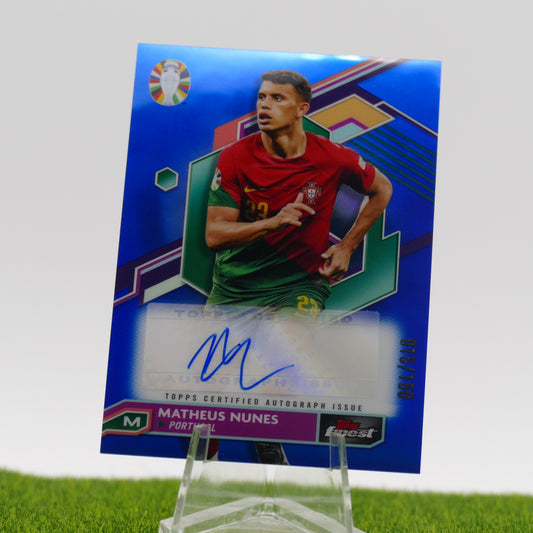 Topps Finest Matheus Nunes Autographed /150