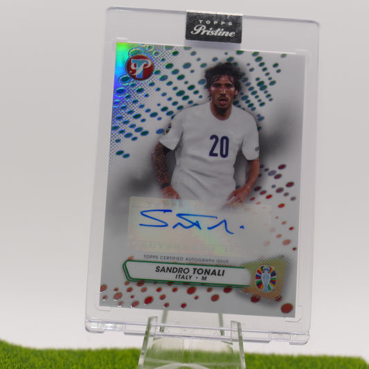 Topps Pristine Sandro Tonali Autographed