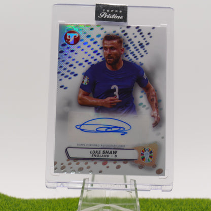 Topps Pristine Luke Shaw Autographed