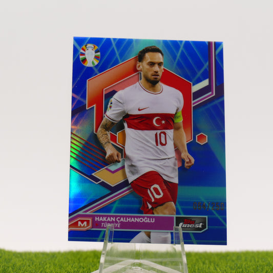 Topps Finest Hakan Calhanoglu /250