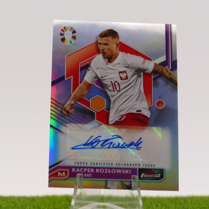 Topps Finest Kacper Kozlowski Autographed